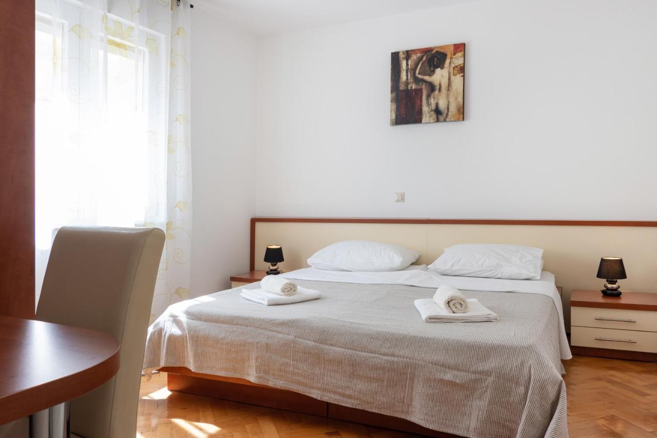 Sunce 1-bedroom In Appartement Split